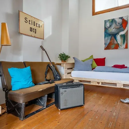 Apartment S14 - Rooms & Apartments